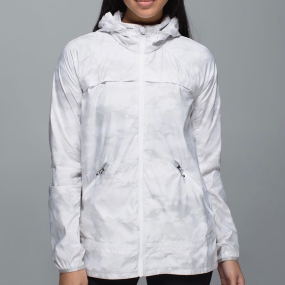 lululemon athletica Jackets & Blazers - LULULEMON Miss Misty Jacket II, 2, White and Gray